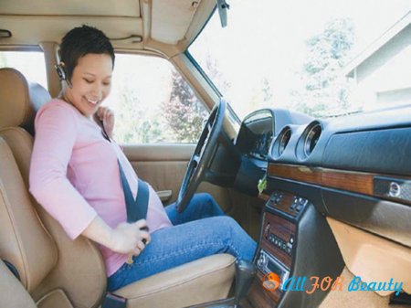 Вдвоем за рулем: Управление автомобилем в период беременности